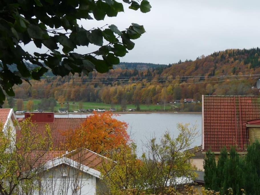 Ekhult Apartments - Ground Floor - Garden And Lake View Ulricehamn Kültér fotó