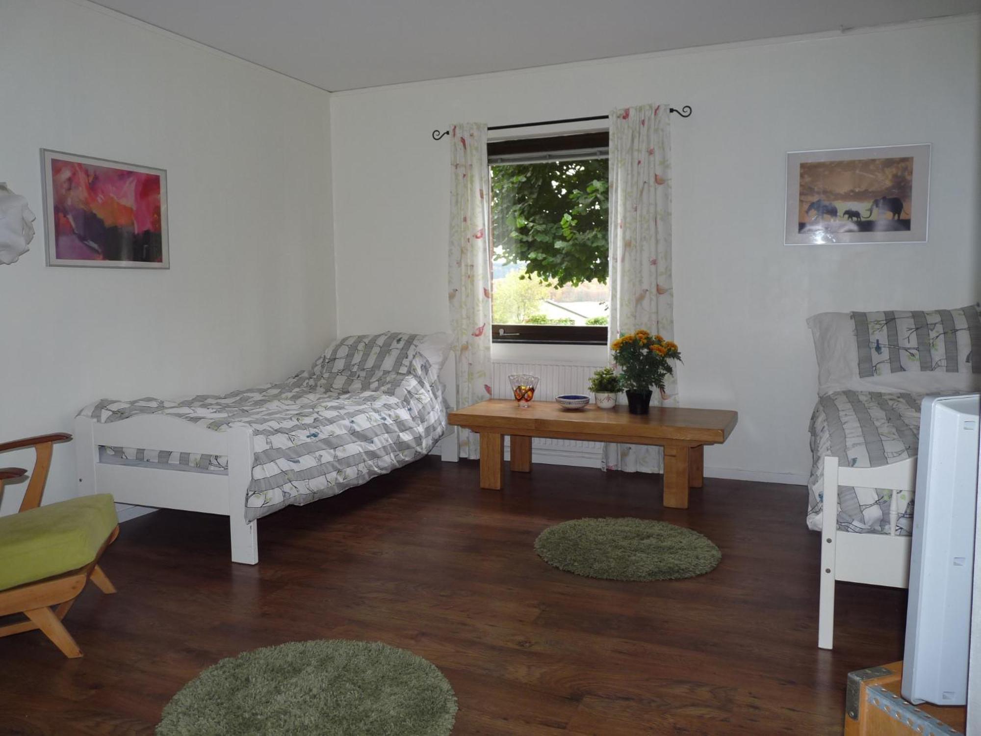 Ekhult Apartments - Ground Floor - Garden And Lake View Ulricehamn Kültér fotó